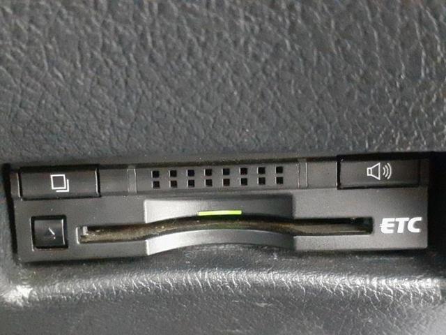 シエンタ ハイブリッドＧ　新品タイヤ／保証書／純正　ＳＤナビ／両側電動スライドドア／パーキングアシスト　バックガイド／ヘッドランプ　ＨＩＤ／Ｂｌｕｅｔｏｏｔｈ接続／ＥＴＣ／ＥＢＤ付ＡＢＳ／横滑り防止装置　バックカメラ　記録簿（28枚目）