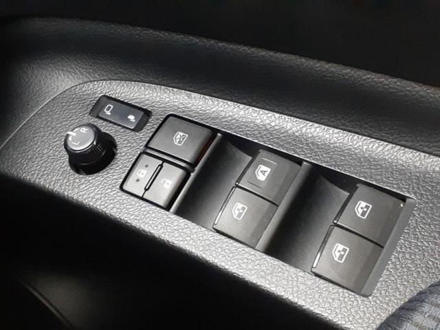 シエンタ ハイブリッドＧ　新品タイヤ／保証書／純正　ＳＤナビ／両側電動スライドドア／パーキングアシスト　バックガイド／ヘッドランプ　ＨＩＤ／Ｂｌｕｅｔｏｏｔｈ接続／ＥＴＣ／ＥＢＤ付ＡＢＳ／横滑り防止装置　バックカメラ　記録簿（41枚目）