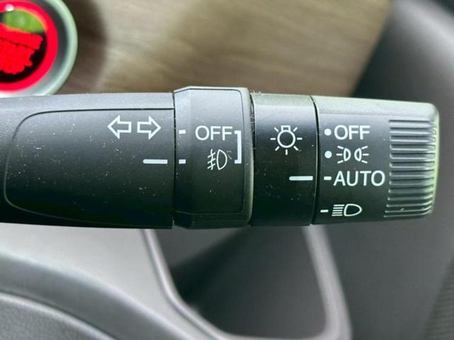 フリード G 新品タイヤ/福祉車両/保証書/純正 SDナビ/デジタルインナーミラー/衝突安全装置/両側電動スライドドア/車線逸脱防止支援システム/パーキングアシスト バックガイド/ドライブレコーダー 純正 ドラレコ(18枚目)