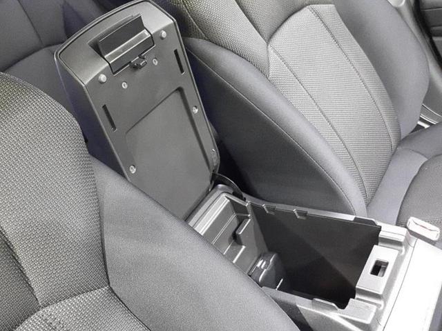 XV 4WD1.6i-Lアイサイト 保証書/純正 8インチ SDナビ/衝突安全装置/車線逸脱防止支援システム/ドライブレコーダー 純正/ヘッドランプ LED/USBジャック/Bluetooth接続/ETC2.0/EBD付ABS 4WD(32枚目)