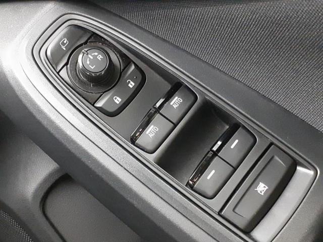 XV 4WD1.6i-Lアイサイト 保証書/純正 8インチ SDナビ/衝突安全装置/車線逸脱防止支援システム/ドライブレコーダー 純正/ヘッドランプ LED/USBジャック/Bluetooth接続/ETC2.0/EBD付ABS 4WD(40枚目)