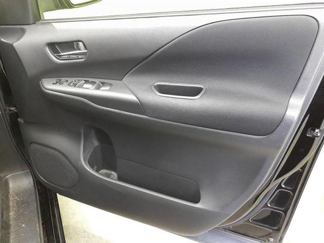 セレナ ハイウェイスターＶセレクション　新品タイヤ／純正　ＳＤナビ／インテリジェントルームミラー／衝突安全装置／両側電動スライドドア／アラウンドビューモニター／車線逸脱防止支援システム／プロパイロット／ドライブレコーダー　社外　全周囲カメラ（22枚目）