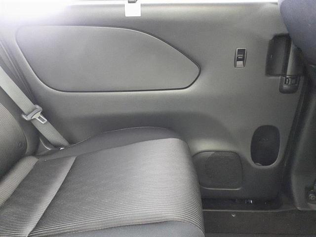 セレナ ハイウェイスターＶセレクション　新品タイヤ／純正　ＳＤナビ／インテリジェントルームミラー／衝突安全装置／両側電動スライドドア／アラウンドビューモニター／車線逸脱防止支援システム／プロパイロット／ドライブレコーダー　社外　全周囲カメラ（25枚目）