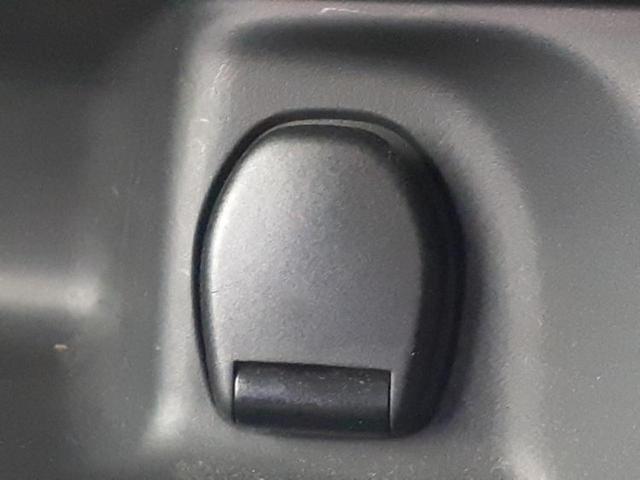 セレナ ハイウェイスターＶセレクション　新品タイヤ／純正　ＳＤナビ／インテリジェントルームミラー／衝突安全装置／両側電動スライドドア／アラウンドビューモニター／車線逸脱防止支援システム／プロパイロット／ドライブレコーダー　社外　全周囲カメラ（44枚目）