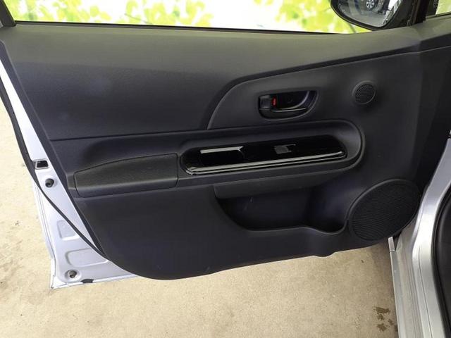 アクア Sスタイルブラック 新品タイヤ/純正 SDナビ/衝突安全装置/車線逸脱防止支援システム/ETC/EBD付ABS/横滑り防止装置/アイドリングストップ/ワンセグTV/エアバッグ 運転席/エアバッグ 助手席/パワーウインドウ(21枚目)