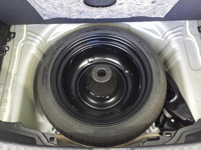 アクア Sスタイルブラック 新品タイヤ/純正 SDナビ/衝突安全装置/車線逸脱防止支援システム/ETC/EBD付ABS/横滑り防止装置/アイドリングストップ/ワンセグTV/エアバッグ 運転席/エアバッグ 助手席/パワーウインドウ(24枚目)