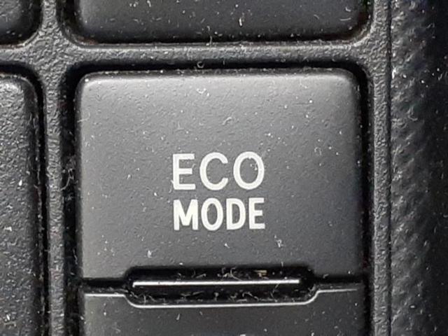 アクア Sスタイルブラック 新品タイヤ/純正 SDナビ/衝突安全装置/車線逸脱防止支援システム/ETC/EBD付ABS/横滑り防止装置/アイドリングストップ/ワンセグTV/エアバッグ 運転席/エアバッグ 助手席/パワーウインドウ(42枚目)