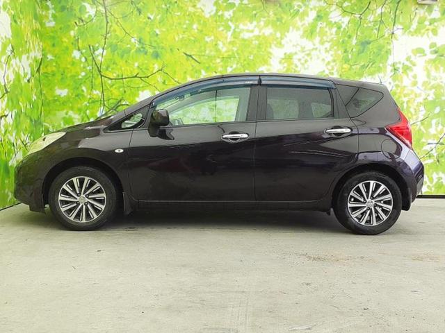 ノート アクシス 新品タイヤ/保証書/純正 SDナビ/シート 合皮/Bluetooth接続/ETC/EBD付ABS/アイドリングストップ/バックモニター/ワンセグTV/DVD/エアバッグ 運転席/エアバッグ 助手席(2枚目)