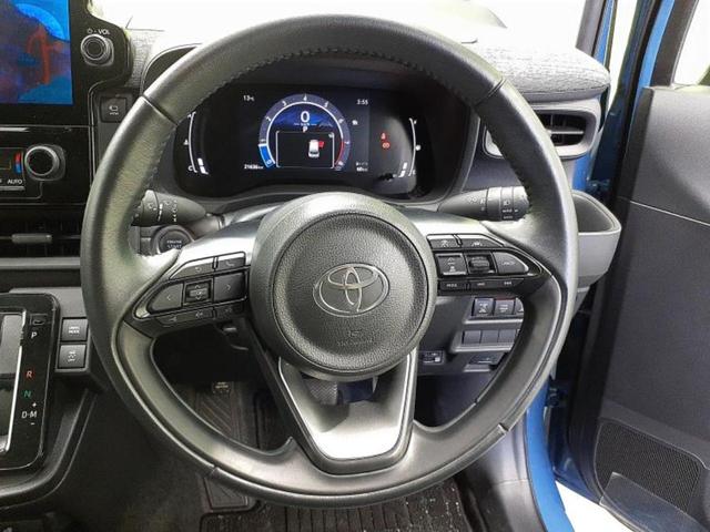 シエンタ Ｚ　新品タイヤ／保証書／純正　１０インチ　ＳＤナビ／フリップダウンモニター　純正　１１．５インチ／衝突安全装置／両側電動スライドドア／シートヒーター　前席／パノラミックビューモニター　衝突被害軽減システム（14枚目）