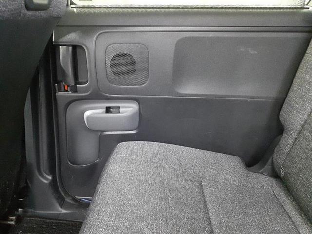 シエンタ Ｚ　新品タイヤ／保証書／純正　１０インチ　ＳＤナビ／フリップダウンモニター　純正　１１．５インチ／衝突安全装置／両側電動スライドドア／シートヒーター　前席／パノラミックビューモニター　衝突被害軽減システム（24枚目）