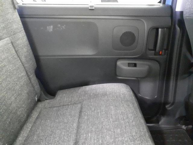 シエンタ Ｚ　新品タイヤ／保証書／純正　１０インチ　ＳＤナビ／フリップダウンモニター　純正　１１．５インチ／衝突安全装置／両側電動スライドドア／シートヒーター　前席／パノラミックビューモニター　衝突被害軽減システム（25枚目）