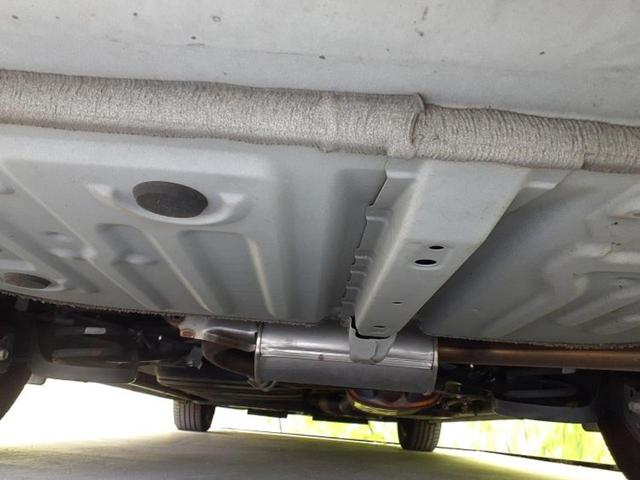 ヴォクシー ＺＳキラメキ３　新品タイヤ／純正エアロ／保証書／社外　１１インチ　ＳＤナビ／フリップダウンモニター　社外　１２．８インチ／衝突安全装置／両側電動スライドドア／車線逸脱防止支援システム／シート　ハーフレザー　フルエアロ（53枚目）