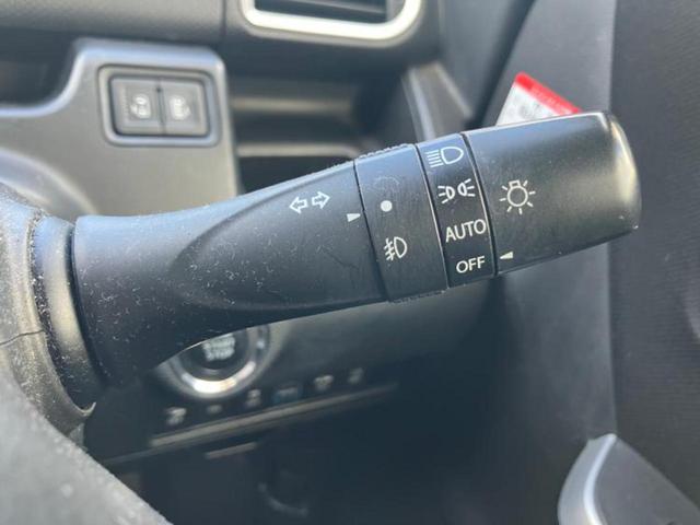 ソリオバンディット バンディットハイブリッドＳＶ　保証書／純正　ＳＤナビ／両側電動スライドドア／シートヒーター／ヘッドランプ　ＨＩＤ／Ｂｌｕｅｔｏｏｔｈ接続／ＥＢＤ付ＡＢＳ／横滑り防止装置／アイドリングストップ／クルーズコントロール／フルセグＴＶ（16枚目）