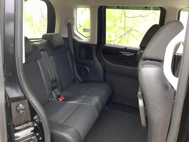 N-BOXカスタム G・ターボLパッケージ 新品タイヤ/ディスプレイオーディオ/両側電動スライドドア/シート ハーフレザー/USBジャック/ETC/EBD付ABS/横滑り防止装置/アイドリングストップ/クルーズコントロール/バックモニター(5枚目)