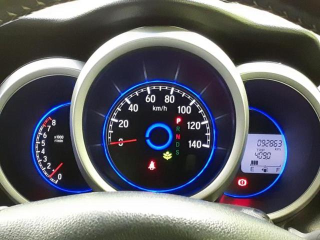 N-BOXカスタム G・ターボLパッケージ 新品タイヤ/ディスプレイオーディオ/両側電動スライドドア/シート ハーフレザー/USBジャック/ETC/EBD付ABS/横滑り防止装置/アイドリングストップ/クルーズコントロール/バックモニター(12枚目)