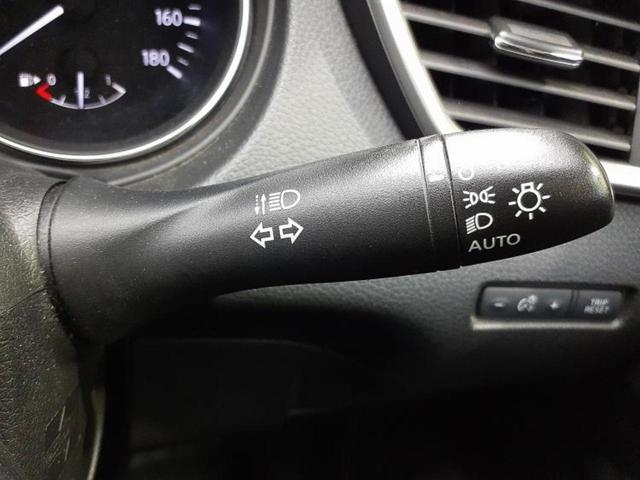 エクストレイル ２０Ｘ　新品タイヤ／保証書／社外　ＳＤナビ／シートヒーター　前席／シート　合皮／Ｂｌｕｅｔｏｏｔｈ接続／ＥＴＣ／ＥＢＤ付ＡＢＳ／横滑り防止装置／アイドリングストップ／バックモニター／ワンセグＴＶ／ＤＶＤ（17枚目）