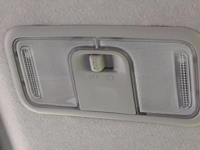 タンク Ｇ　新品タイヤ／純正エアロ／純正　ＳＤナビ／両側電動スライドドア／シートヒーター　前席／ヘッドランプ　ＨＩＤ／ＥＴＣ／ＥＢＤ付ＡＢＳ／横滑り防止装置／アイドリングストップ／クルーズコントロール　フルエアロ（40枚目）