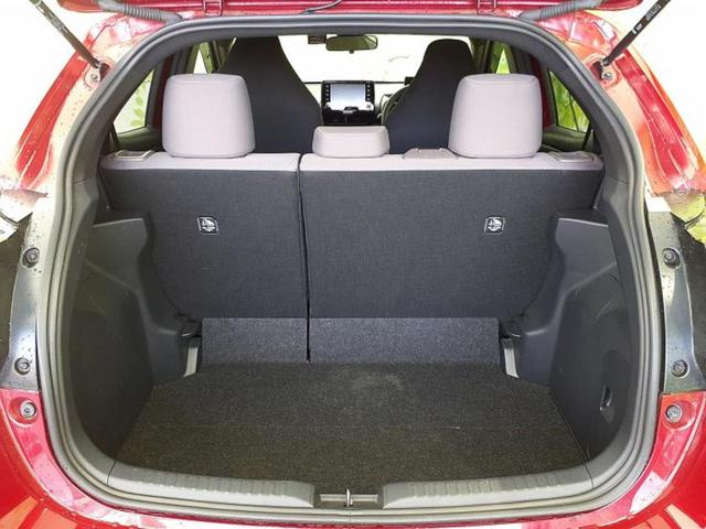 ヤリス Ｇ　保証書／ディスプレイオーディオ／衝突安全装置／車線逸脱防止支援システム／ドライブレコーダー　社外／ヘッドランプ　ＬＥＤ／ＵＳＢジャック／Ｂｌｕｅｔｏｏｔｈ接続／ＥＴＣ／ＥＢＤ付ＡＢＳ　バックカメラ（8枚目）