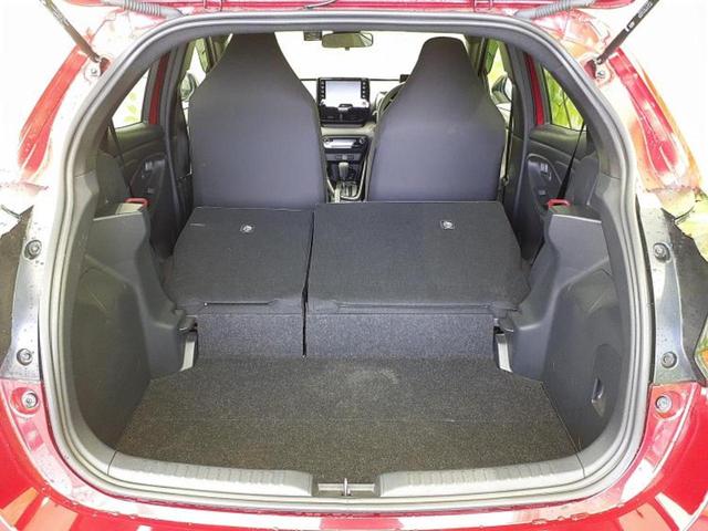 ヤリス Ｇ　保証書／ディスプレイオーディオ／衝突安全装置／車線逸脱防止支援システム／ドライブレコーダー　社外／ヘッドランプ　ＬＥＤ／ＵＳＢジャック／Ｂｌｕｅｔｏｏｔｈ接続／ＥＴＣ／ＥＢＤ付ＡＢＳ　バックカメラ（19枚目）