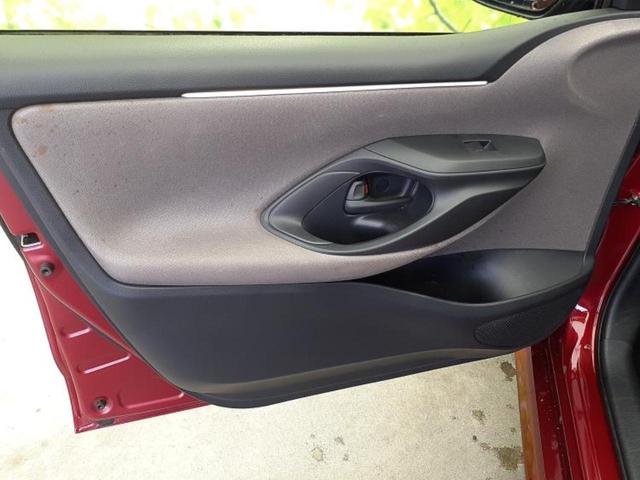 ヤリス Ｇ　保証書／ディスプレイオーディオ／衝突安全装置／車線逸脱防止支援システム／ドライブレコーダー　社外／ヘッドランプ　ＬＥＤ／ＵＳＢジャック／Ｂｌｕｅｔｏｏｔｈ接続／ＥＴＣ／ＥＢＤ付ＡＢＳ　バックカメラ（21枚目）