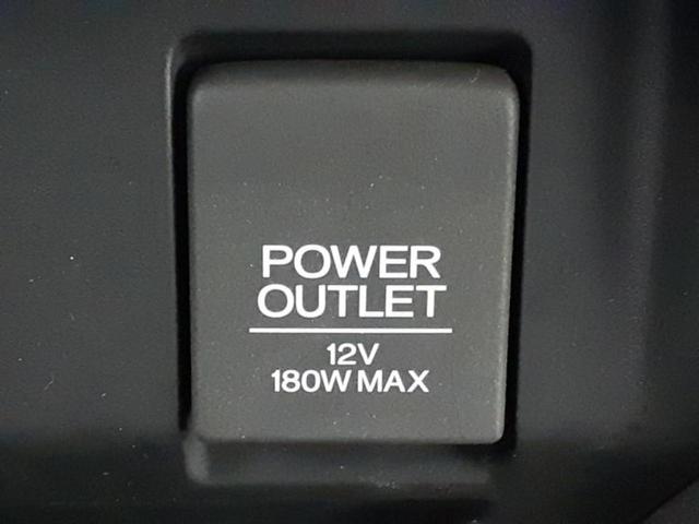 フィットハイブリッド ハイブリッド・Ｌパッケージ　新品タイヤ／社外　ナビ／パーキングアシスト　バックガイド／ヘッドランプ　ＨＩＤ／Ｂｌｕｅｔｏｏｔｈ接続／ＥＴＣ／ＥＢＤ付ＡＢＳ／横滑り防止装置／アイドリングストップ／ホンダセンシング　バックカメラ（42枚目）