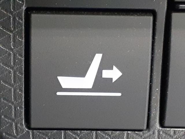 タント カスタムＲＳスタイルセレクション　新品タイヤ／保証書／純正　９インチ　ＳＤナビ／衝突安全装置／両側電動スライドドア／シートヒーター／パノラマモニター／車線逸脱防止支援システム／シート　ハーフレザー／ドライブレコーダー　純正　禁煙車（41枚目）