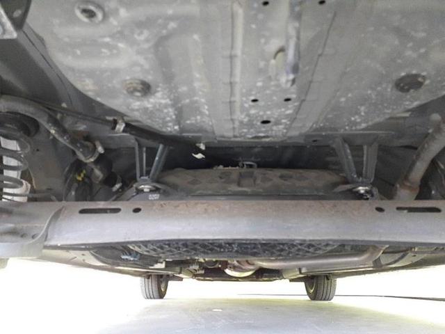 タント カスタムＲＳスタイルセレクション　新品タイヤ／保証書／純正　９インチ　ＳＤナビ／衝突安全装置／両側電動スライドドア／シートヒーター／パノラマモニター／車線逸脱防止支援システム／シート　ハーフレザー／ドライブレコーダー　純正　禁煙車（50枚目）