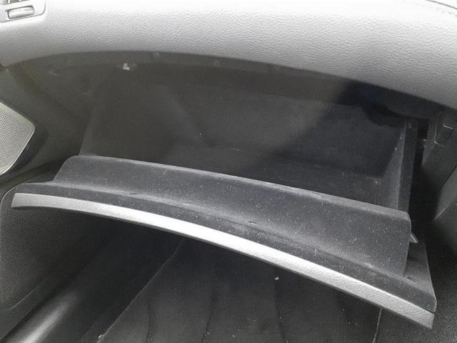 スカイライン ＧＴタイプＳＰ　新品タイヤ／サンルーフ／ＢＯＳＥ／純正　ＳＤナビ／衝突安全装置／シートヒーター　前席／アラウンドビューモニター／車線逸脱防止支援システム／シート　フルレザー／ドライブレコーダー　社外　革シート（32枚目）