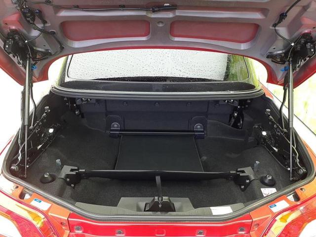 コペン ローブ 保証書/社外 SDナビ/シートヒーター/ヘッドランプ LED/EBD付ABS/横滑り防止装置/アイドリングストップ/ワンセグTV/禁煙車/エアバッグ 運転席/エアバッグ 助手席/MTモード付き(6枚目)