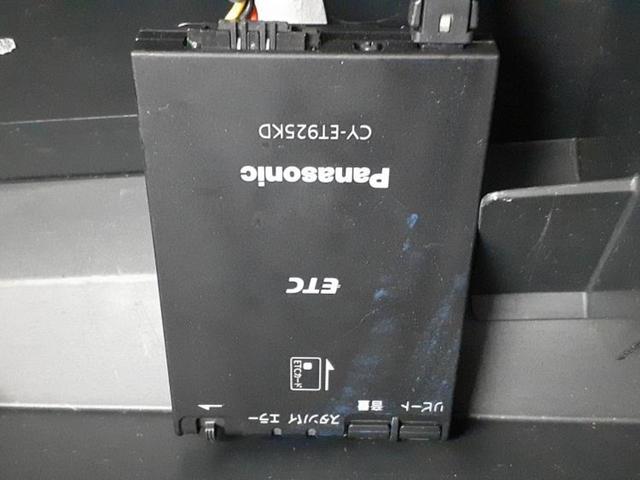 コペン ローブ 保証書/社外 SDナビ/シートヒーター/ヘッドランプ LED/EBD付ABS/横滑り防止装置/アイドリングストップ/ワンセグTV/禁煙車/エアバッグ 運転席/エアバッグ 助手席/MTモード付き(17枚目)