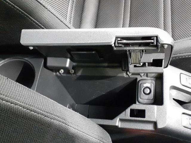 コペン ローブ 保証書/社外 SDナビ/シートヒーター/ヘッドランプ LED/EBD付ABS/横滑り防止装置/アイドリングストップ/ワンセグTV/禁煙車/エアバッグ 運転席/エアバッグ 助手席/MTモード付き(26枚目)