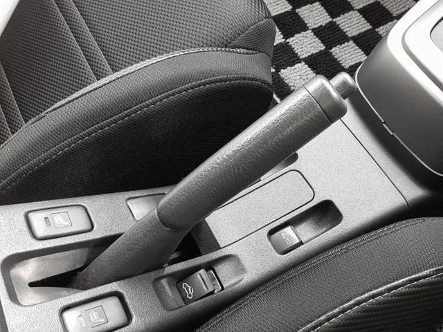 コペン ローブ 保証書/社外 SDナビ/シートヒーター/ヘッドランプ LED/EBD付ABS/横滑り防止装置/アイドリングストップ/ワンセグTV/禁煙車/エアバッグ 運転席/エアバッグ 助手席/MTモード付き(30枚目)