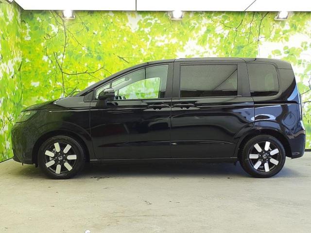 フリード ｅＨＥＶエアーＥＸ　純正　１１インチ　メモリーナビ／ホンダセンシング／両側電動スライドドア／シートヒーター　前席／車線逸脱防止支援システム／シート　ハーフレザー／ヘッドランプ　ＬＥＤ／ＵＳＢジャック　衝突被害軽減システム（2枚目）