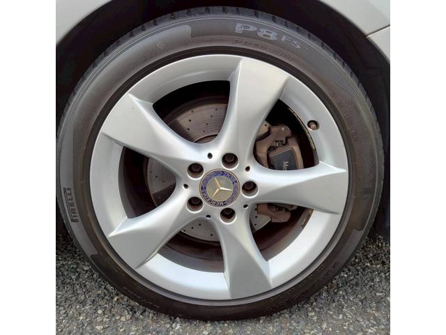 Ｂクラス Ｂ１８０　スポーツ　パノラマルーフ　黒革スポーツシート　運転席・助手席パワーシート　　シートヒーター　純正ＨＤＤナビ＆フルセグＴＶ　Ｂカメラ　ＥＴＣ　１７ＡＷ　レーダーセーフティーＰＫＧ　バリューＰＫＧ　禁煙車（22枚目）