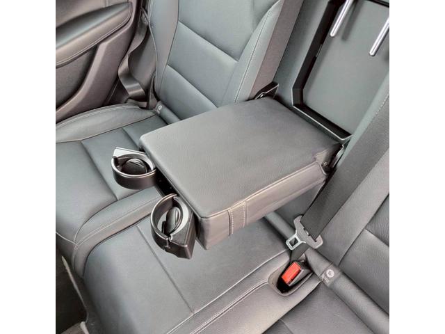 Ｂクラス Ｂ１８０　スポーツ　パノラマルーフ　黒革スポーツシート　運転席・助手席パワーシート　　シートヒーター　純正ＨＤＤナビ＆フルセグＴＶ　Ｂカメラ　ＥＴＣ　１７ＡＷ　レーダーセーフティーＰＫＧ　バリューＰＫＧ　禁煙車（46枚目）