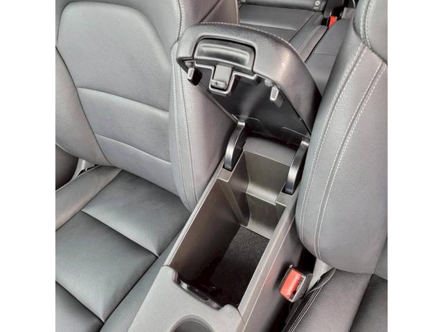 Ｂクラス Ｂ１８０　スポーツ　パノラマルーフ　黒革スポーツシート　運転席・助手席パワーシート　　シートヒーター　純正ＨＤＤナビ＆フルセグＴＶ　Ｂカメラ　ＥＴＣ　１７ＡＷ　レーダーセーフティーＰＫＧ　バリューＰＫＧ　禁煙車（63枚目）