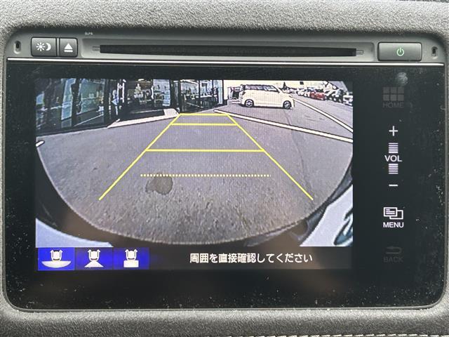 ヴェゼル ハイブリッドＲＳ・ホンダセンシング　純正ナビ／バックカメラ／アダプティブクルーズコントロール／パドルシフト／黒半革温シート／ドライブレコーダー／リアクティブフォースペダル／ＨＤＭＩ入力端子／ＬＥＤヘッドライト／電動パーキングブレーキ（3枚目）