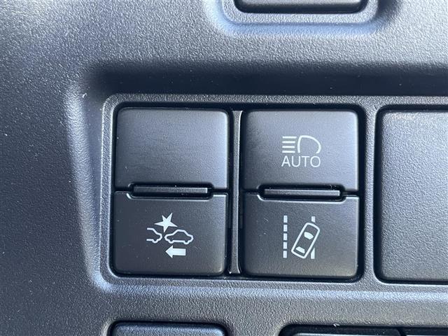 ヴォクシー ZS 煌II アルパイン製ナビ/Bluetooth/フルセグTV/バックカメラ/ETC/両側パワースライドドア/前後ドライブレコーダー/純正アルミホイール/純正フロアマット/クルーズコントロール/LEDヘッドライト(4枚目)