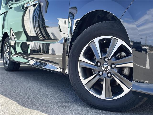 ヴォクシー ZS 煌II アルパイン製ナビ/Bluetooth/フルセグTV/バックカメラ/ETC/両側パワースライドドア/前後ドライブレコーダー/純正アルミホイール/純正フロアマット/クルーズコントロール/LEDヘッドライト(10枚目)