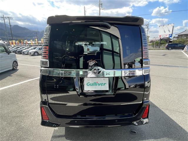 ヴォクシー ZS 煌II アルパイン製ナビ/Bluetooth/フルセグTV/バックカメラ/ETC/両側パワースライドドア/前後ドライブレコーダー/純正アルミホイール/純正フロアマット/クルーズコントロール/LEDヘッドライト(16枚目)