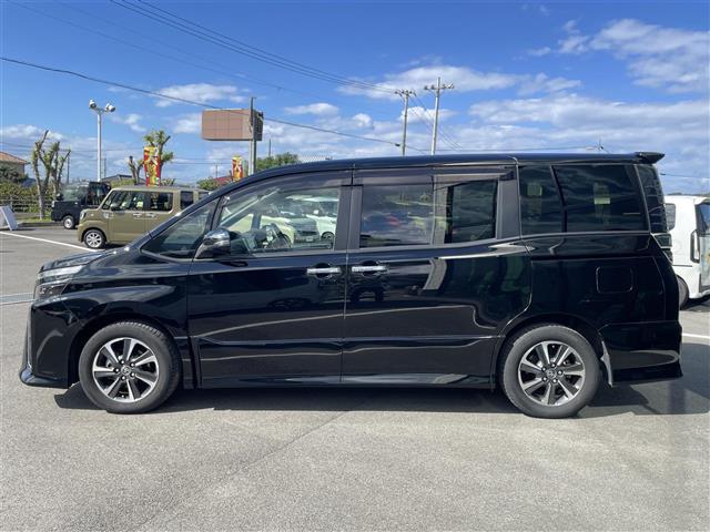 ヴォクシー ZS 煌II アルパイン製ナビ/Bluetooth/フルセグTV/バックカメラ/ETC/両側パワースライドドア/前後ドライブレコーダー/純正アルミホイール/純正フロアマット/クルーズコントロール/LEDヘッドライト(18枚目)