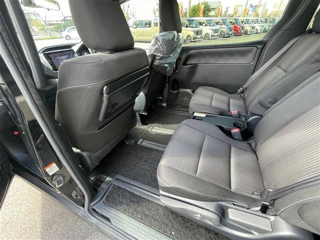 ヴォクシー ZS 煌II アルパイン製ナビ/Bluetooth/フルセグTV/バックカメラ/ETC/両側パワースライドドア/前後ドライブレコーダー/純正アルミホイール/純正フロアマット/クルーズコントロール/LEDヘッドライト(28枚目)