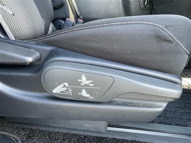 ヴォクシー ZS 煌II アルパイン製ナビ/Bluetooth/フルセグTV/バックカメラ/ETC/両側パワースライドドア/前後ドライブレコーダー/純正アルミホイール/純正フロアマット/クルーズコントロール/LEDヘッドライト(37枚目)