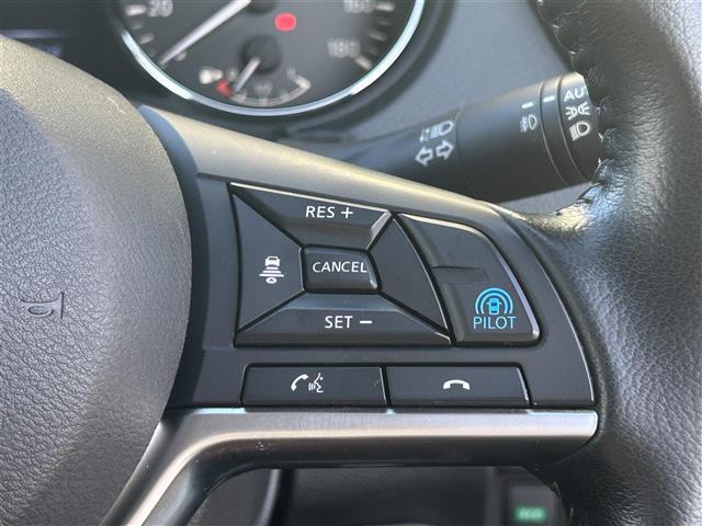 エクストレイル 20Xi レザーエディション 純正9型ナビ/全周囲カメラ/プロパイロット/インテリジェントルームミラー/アイドリングストップ/黒革温電動シート/純正ドライブレコーダー/クリアランスソナー/LEDヘッドライト/革巻きステアリング(6枚目)