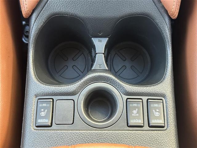 エクストレイル 20Xi レザーエディション 純正9型ナビ/全周囲カメラ/プロパイロット/インテリジェントルームミラー/アイドリングストップ/黒革温電動シート/純正ドライブレコーダー/クリアランスソナー/LEDヘッドライト/革巻きステアリング(8枚目)