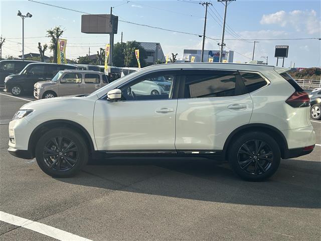 エクストレイル 20Xi レザーエディション 純正9型ナビ/全周囲カメラ/プロパイロット/インテリジェントルームミラー/アイドリングストップ/黒革温電動シート/純正ドライブレコーダー/クリアランスソナー/LEDヘッドライト/革巻きステアリング(16枚目)