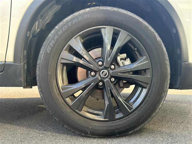 エクストレイル 20Xi レザーエディション 純正9型ナビ/全周囲カメラ/プロパイロット/インテリジェントルームミラー/アイドリングストップ/黒革温電動シート/純正ドライブレコーダー/クリアランスソナー/LEDヘッドライト/革巻きステアリング(37枚目)