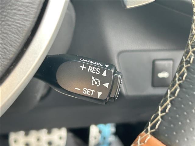 86 GTリミテッド 純正7型ナビ/バックカメラ/クルーズコントロール/ドライブレコーダー/ハーフレザー/シートヒーター/パドルシフト/Bluetooth/フルセグTV/リアウイング/電格ミラー/オートライト/ETC禁煙車(6枚目)