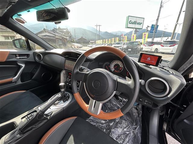 86 GTリミテッド 純正7型ナビ/バックカメラ/クルーズコントロール/ドライブレコーダー/ハーフレザー/シートヒーター/パドルシフト/Bluetooth/フルセグTV/リアウイング/電格ミラー/オートライト/ETC禁煙車(28枚目)