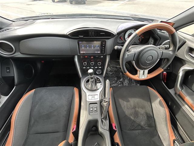 86 GTリミテッド 純正7型ナビ/バックカメラ/クルーズコントロール/ドライブレコーダー/ハーフレザー/シートヒーター/パドルシフト/Bluetooth/フルセグTV/リアウイング/電格ミラー/オートライト/ETC禁煙車(31枚目)